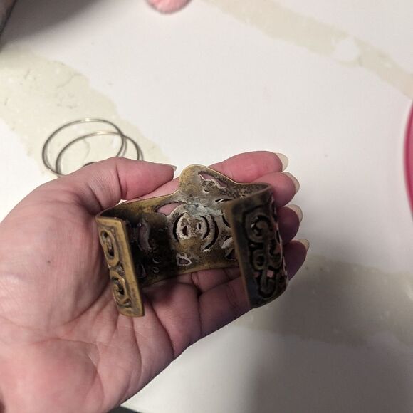 3 piece set handmade metal silver bracelets - Picture 2 of 6